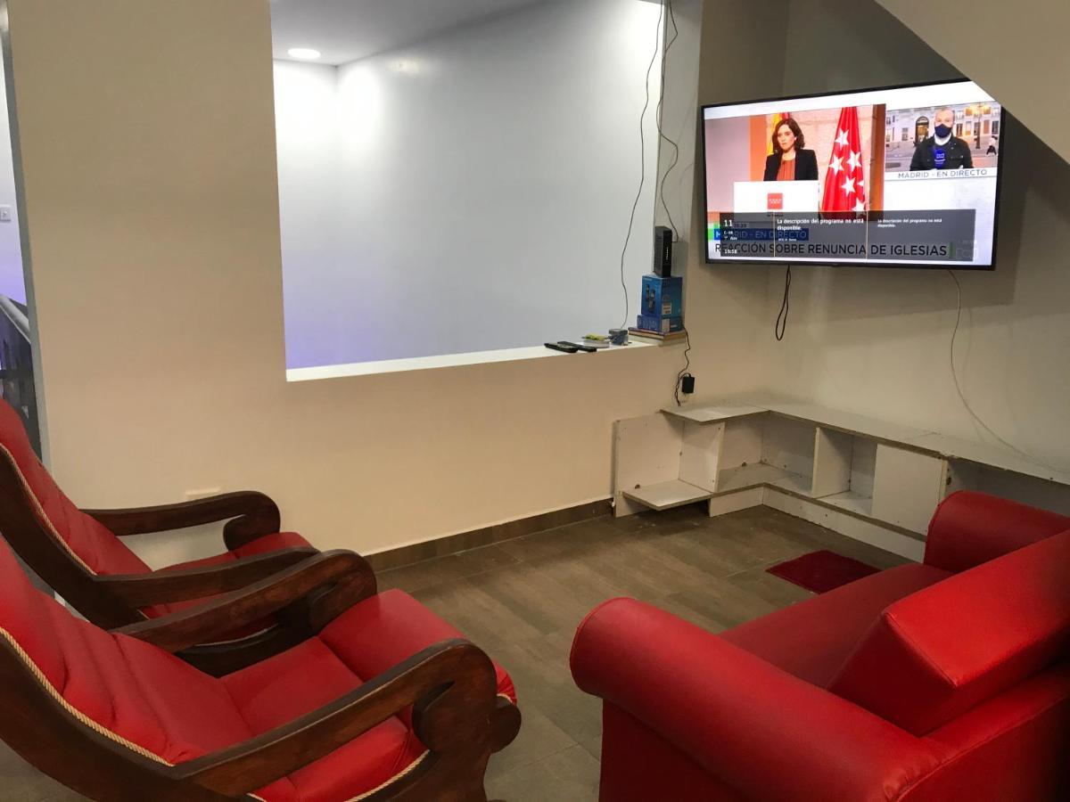 بوكارامانغا Xavihostel المظهر الخارجي الصورة