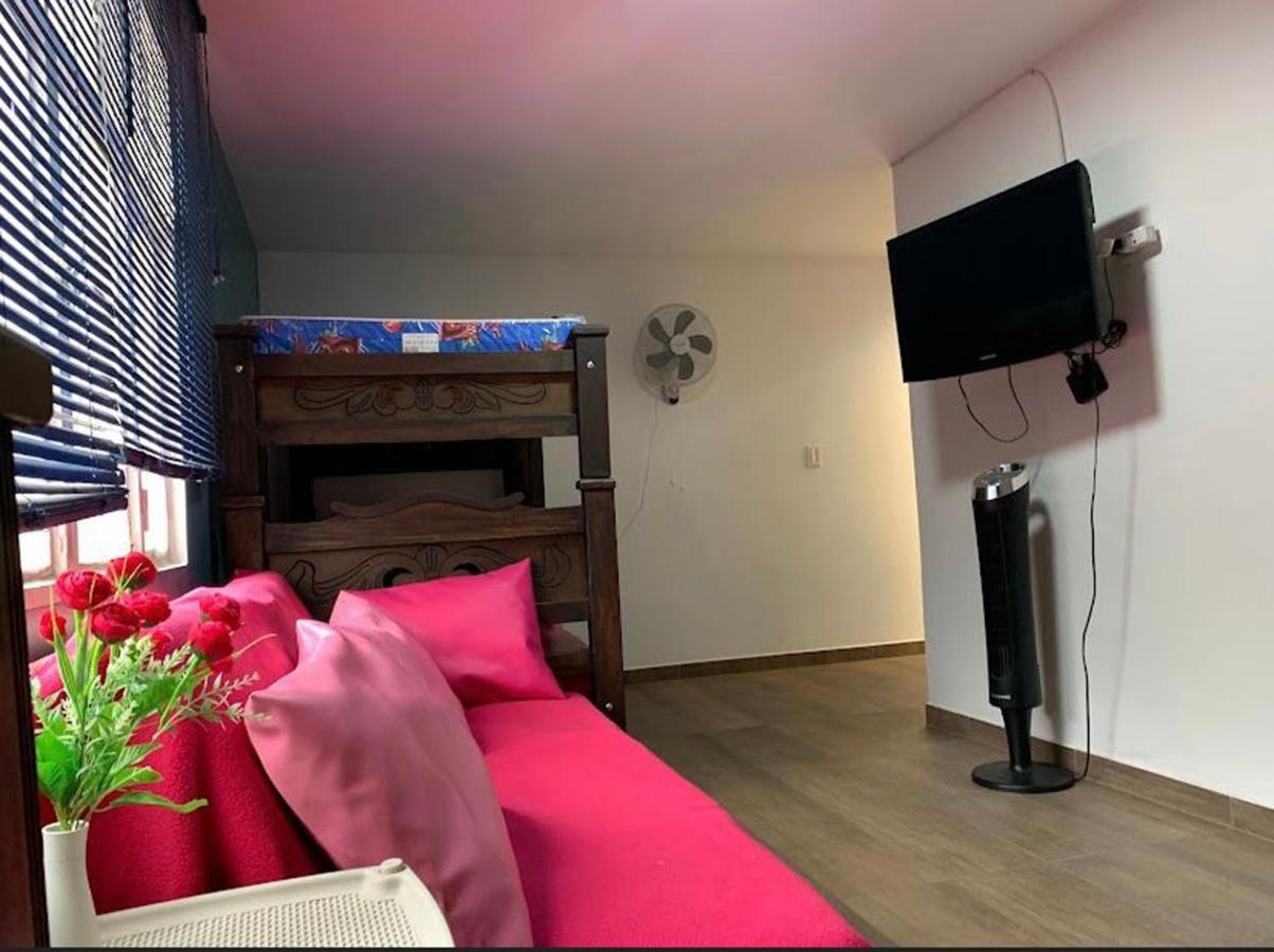 بوكارامانغا Xavihostel المظهر الخارجي الصورة