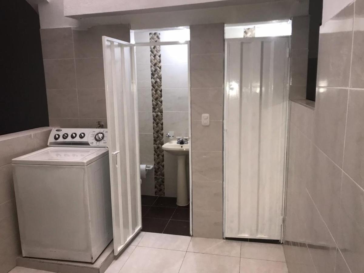 بوكارامانغا Xavihostel المظهر الخارجي الصورة